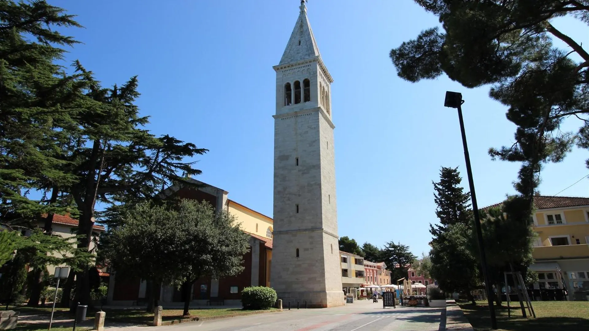 Rosetta Few Meters From The Beach Novigrad  Croatia