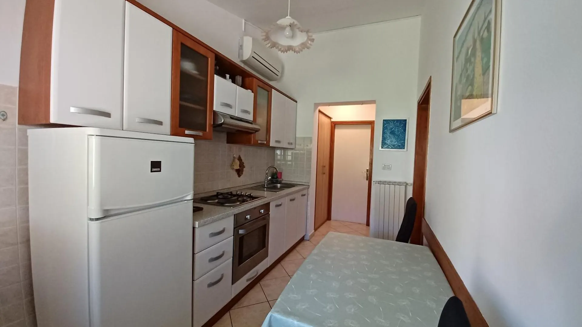 Rosetta Few Meters From The Beach Novigrad  Croatia
