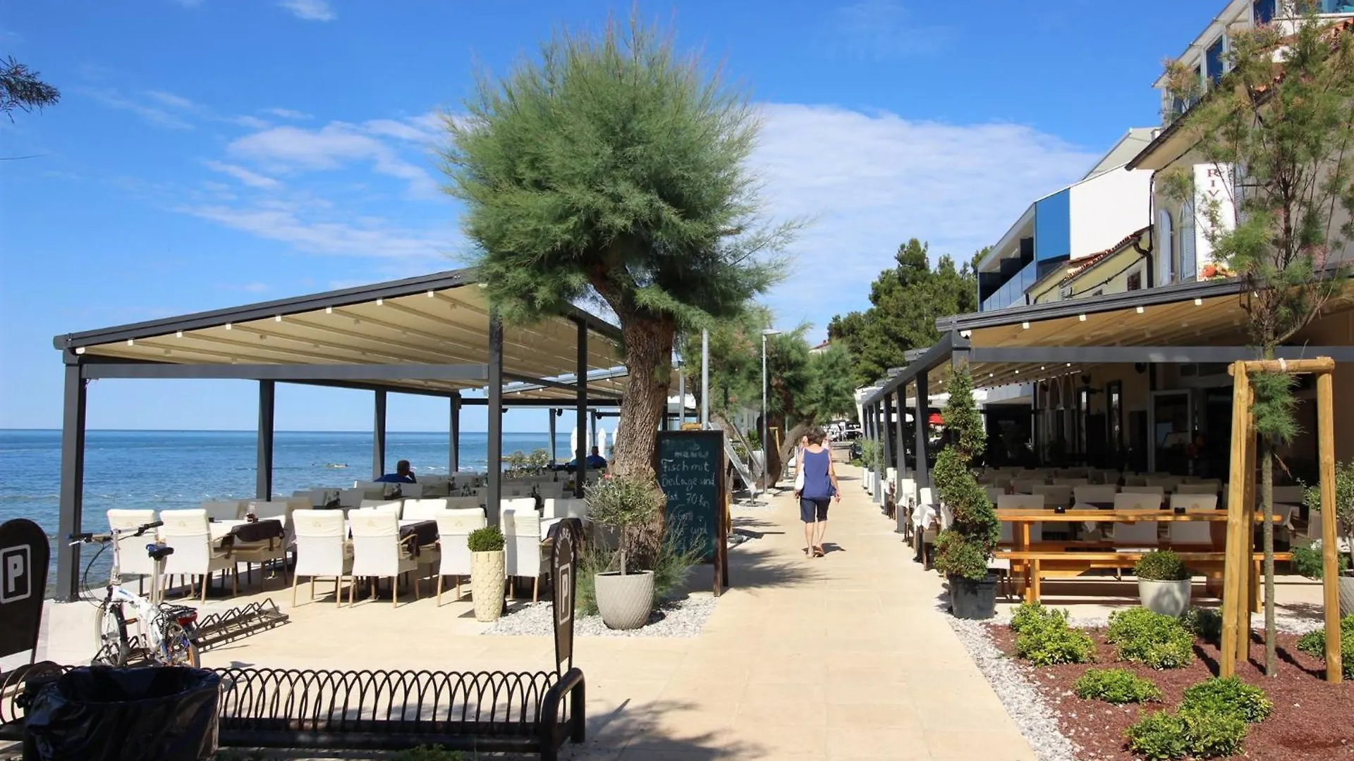 Apartment Rosetta Few Meters From The Beach Novigrad